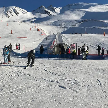 Station De Peyragudes Versant Les Agudes - 6 Pers